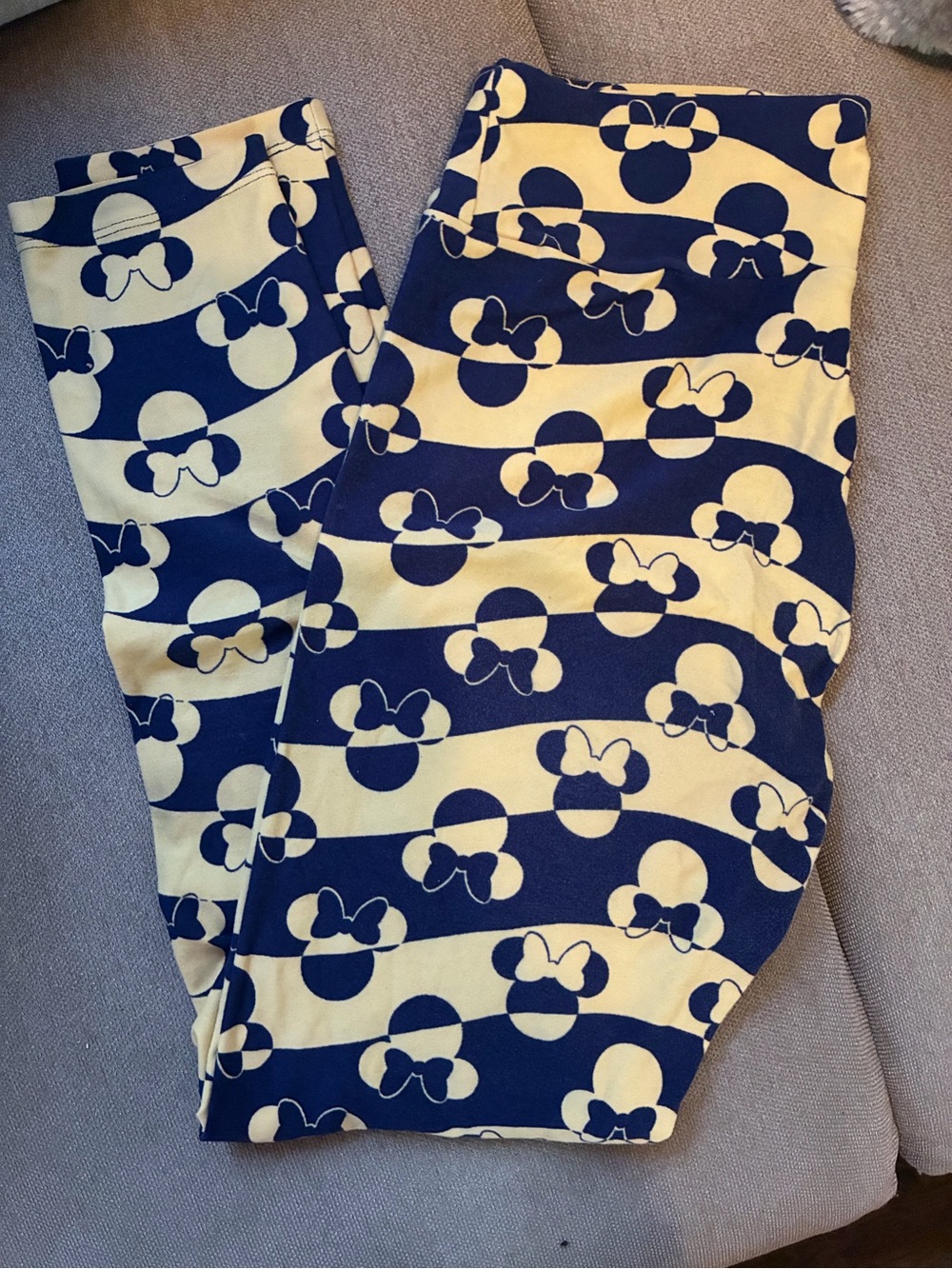 LuLaRoe Disney Navy and Cream Minnie Mouse Stripe Leggings